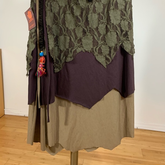 Handmade Renaissance skirt - Picture 5 of 9